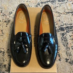 Cole Haan Size 10 Black Loafers